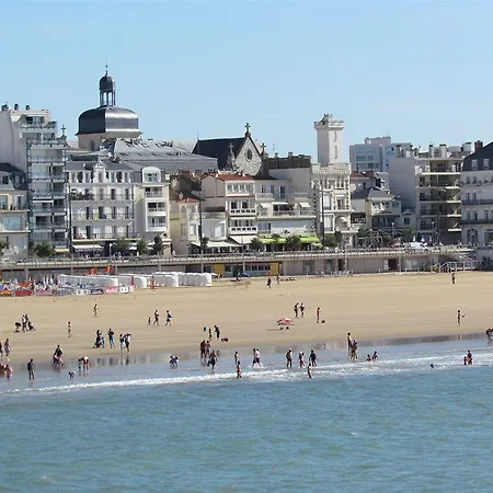 Goelia Les Grands Rochers 3* Les Sables-dʼOlonne