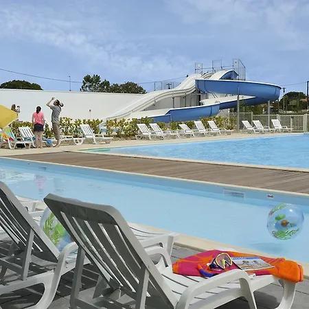 Feriepark Nemea Les Grands Rochers 3*