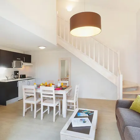 Goelia Les Grands Rochers