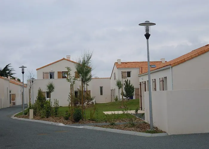 Goelia Les Grands Rochers Ferienpark 3*