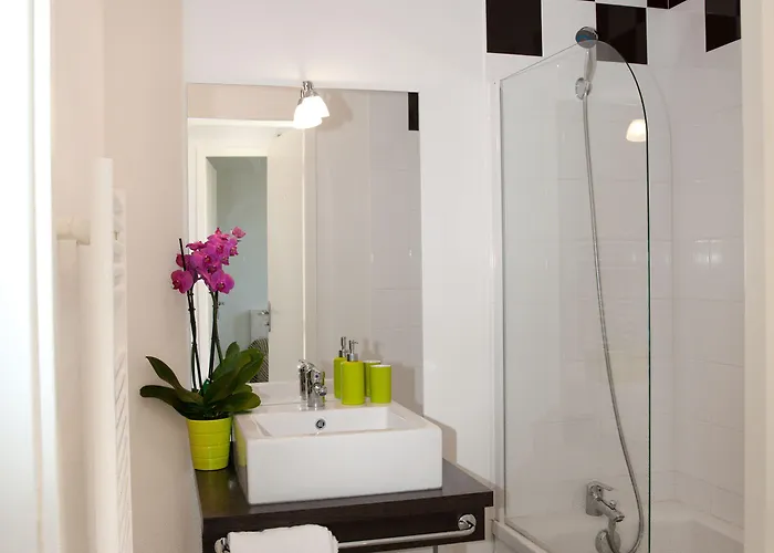 Ferienpark Goelia Les Grands Rochers 3*