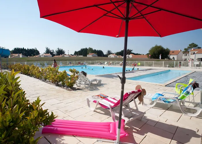 Goelia Les Grands Rochers Ferienpark 3*