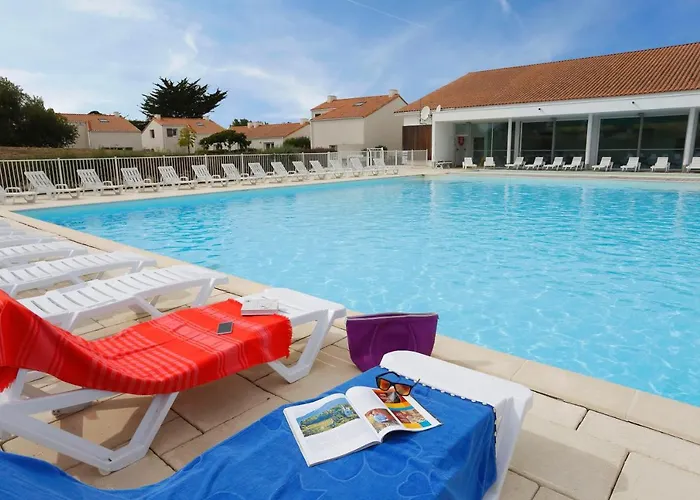 Goelia Les Grands Rochers Ferienpark 3*