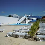 Goelia Les Grands Rochers 3* レ・サ​​ーブル・ドロンヌ