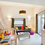 Goelia Les Grands Rochers ホリデーパーク