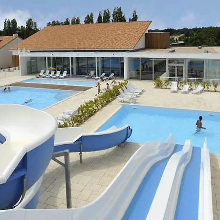 פארק נופש Goelia Les Grands Rochers