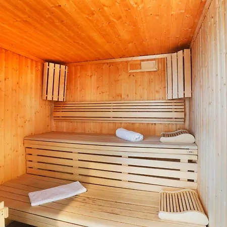 Nemea Les Grands Rochers Holiday park