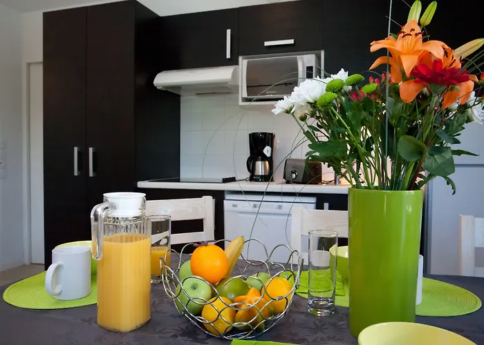 Village de vacances Résidence Néméa Les Grands Rochers