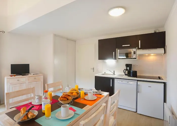 Résidence Néméa Les Grands Rochers Village de vacances Les Sables-dʼOlonne